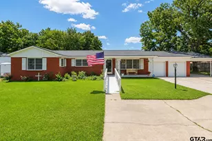 1611 N Pacific St, Mineola, TX 75773 - Photo 2