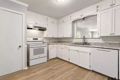 1611 N Pacific St, Mineola, TX 75773 - Photo 12