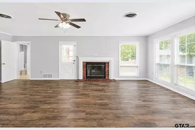 1611 N Pacific St, Mineola, TX 75773 - Photo 22