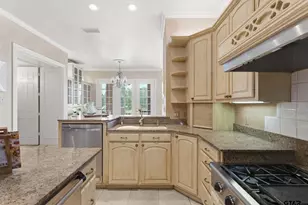 7050 Walden Dr, Tyler, TX 75703 - Photo 16