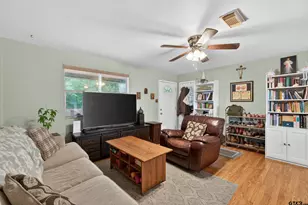 16884 County Rd 3147, Tyler, TX 75706 - Photo 2