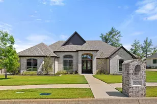 7574 Northlake Dr, Tyler, TX 75703 - Photo 2