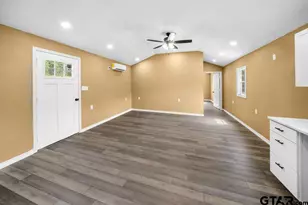 3730 Deer, Gilmer, TX 75644 - Photo 10