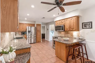 19017 Pinedale Cir, Flint, TX 75762 - Photo 10