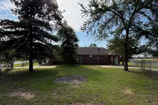 11732 Count Road 496, Tyler, TX 75706 - Photo 2