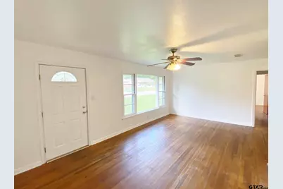 118 Hickory, Pittsburg, TX 75686 - Photo 1
