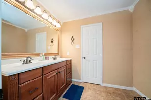 110 Cheryl St, Longview, TX 75604 - Photo 10