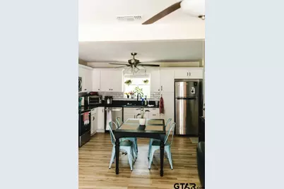 2411 Rodge, Tyler, TX 75701 - Photo 4