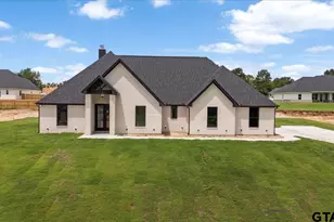 17077 Woodcrest Cir, Lindale, TX 75771 - Photo 2