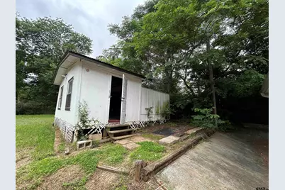 706 Inwood Dr, Palestine, TX 75801 - Photo 22