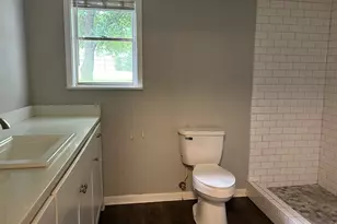 706 Inwood Dr, Palestine, TX 75801 - Photo 6