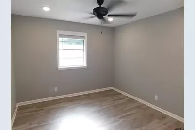303 S Langham St, Troup, TX 75789 - Photo 6