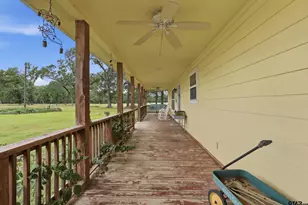 2544 Co Rd 1412, Bogata, TX 75417 - Photo 12