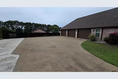 5200 Lago Vista Dr, Athens, TX 75752 - Photo 6