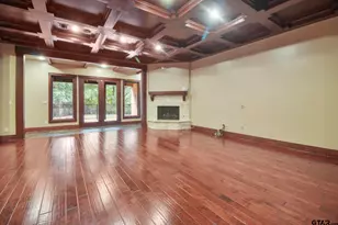 3025 Stonegate Blvd, Tyler, TX 75703 - Photo 6