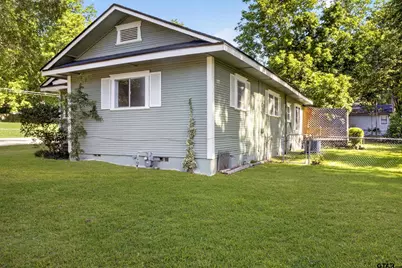 101 E College St., Big Sandy, TX 75755 - Photo 6