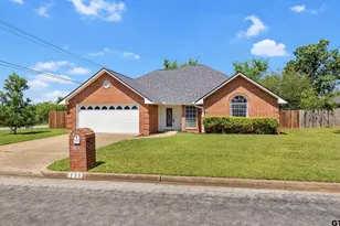 220 Eastgate Dr, Whitehouse, TX 75791 - Photo 1