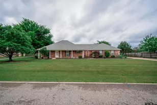 1001 Jamerison, White Oak, TX 75693 - Photo 2