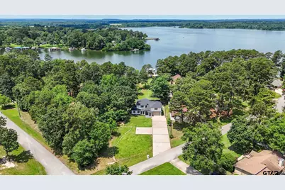 16862 Cardinal Ln, Troup, TX 75789 - Photo 1