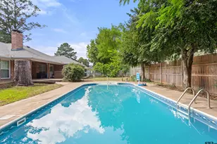 514 Juanita, Chandler, TX 75758 - Photo 6