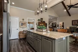 705 Reno, Chandler, TX 75758 - Photo 8