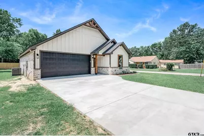 213 Turman St., Mineola, TX 75773 - Photo 2