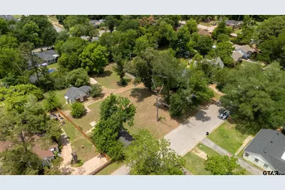 2121 S Sneed, Tyler, TX 75701 - Photo 4