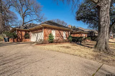 815 Woodland Hills Drive, Tyler, TX 75701 - Photo 4