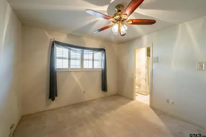 815 Woodland Hills Drive, Tyler, TX 75701 - Photo 20