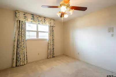 815 Woodland Hills Drive, Tyler, TX 75701 - Photo 28