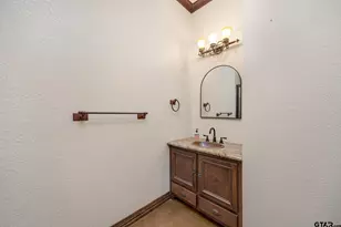 19275 Co Rd 3411, Chandler, TX 75758 - Photo 32