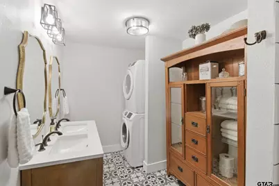 307 Locust Street, Winnsboro, TX 75494 - Photo 16