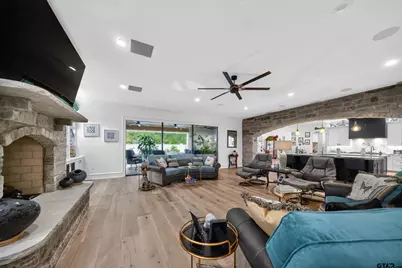1021 Wilder Pl, Tyler, TX 75703 - Photo 10