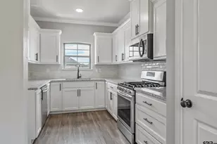 504 Cornerstone, Lindale, TX 75771 - Photo 6