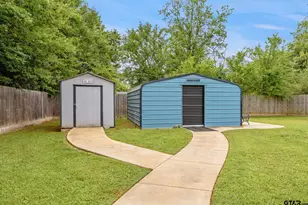 406 Water St, Bullard, TX 75757 - Photo 24
