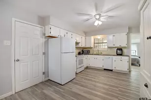 406 Water St, Bullard, TX 75757 - Photo 8