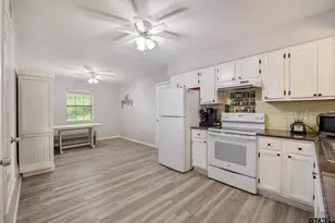 406 Water St, Bullard, TX 75757 - Photo 10