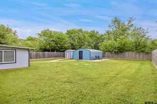 406 Water St, Bullard, TX 75757 - Photo 28