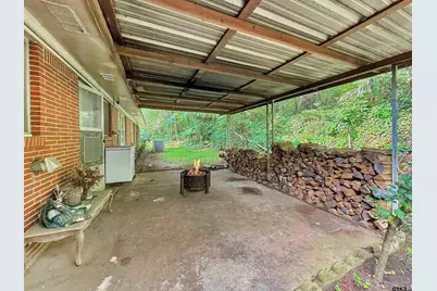 107 Lakeside Dr, Palestine, TX 75801 - Photo 6