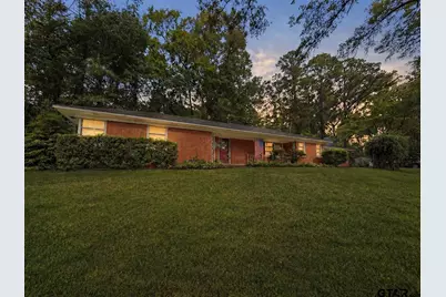 107 Lakeside Dr, Palestine, TX 75801 - Photo 2