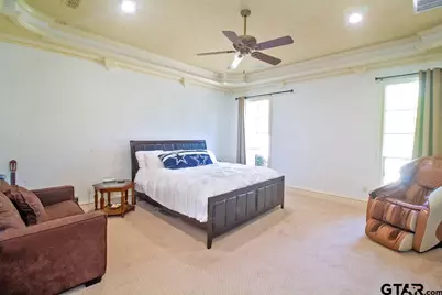 4045 Stonegate Blvd, Tyler, TX 75703 - Photo 10