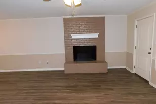602 E South St, Lindale, TX 75771 - Photo 2