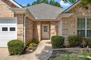 5817 Cross Creek Circle, Tyler, TX 75703 - Photo 2