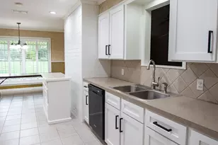 604 Hampshire St, Longview, TX 75605 - Photo 12