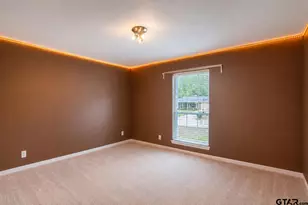 604 Hampshire St, Longview, TX 75605 - Photo 24