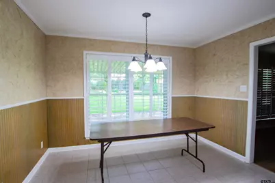 604 Hampshire St, Longview, TX 75605 - Photo 14