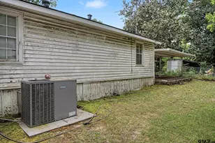 1085 Pyeatt Rd, Gladewater, TX 75647 - Photo 38