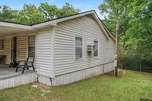 1085 Pyeatt Rd, Gladewater, TX 75647 - Photo 36