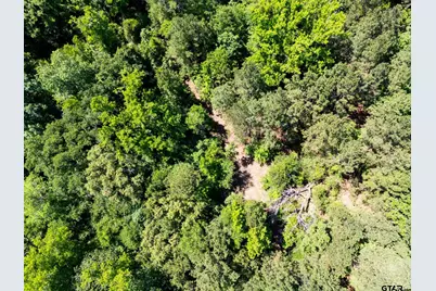 1085 Pyeatt Rd, Gladewater, TX 75647 - Photo 10