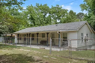 1085 Pyeatt Rd, Gladewater, TX 75647 - Photo 16